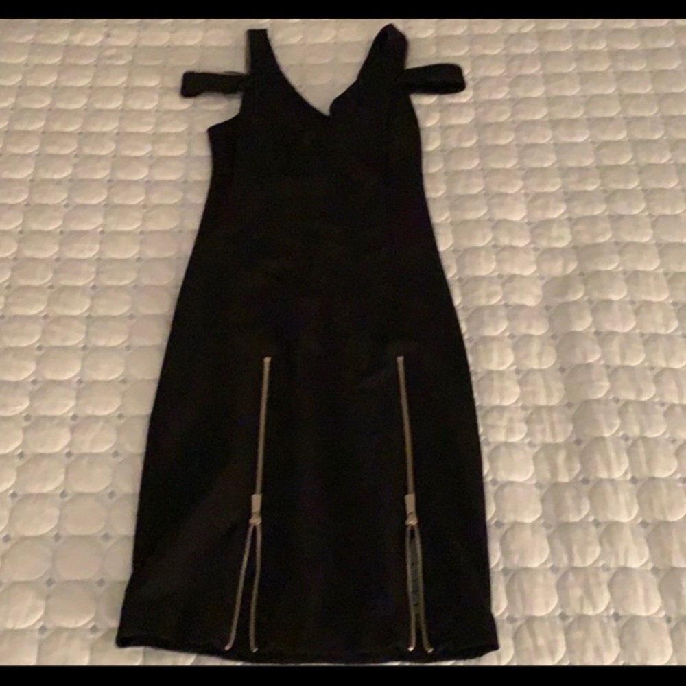 NEW with tags Guess sheath Dress